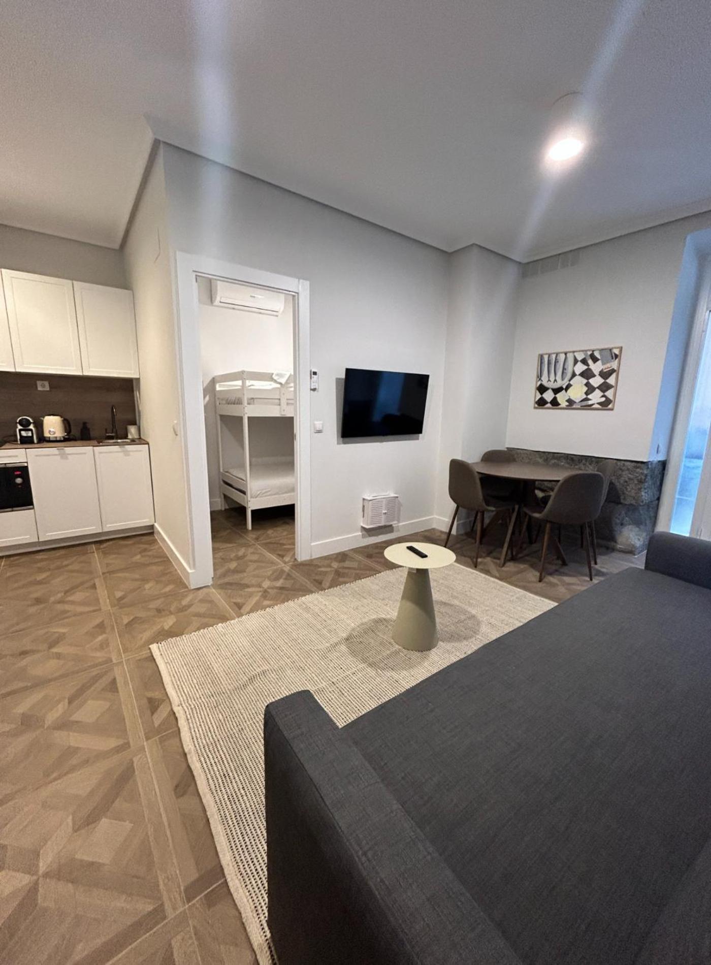 Sunny Apt 9Pax 4 Habitaciones En Minas-Malasana E3 马德里 外观 照片
